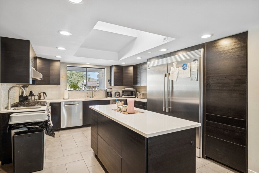 More Photos Of 5926 E Wilshire Dr, Scottsdale Assisted Living For Sale