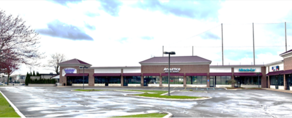 More Photos Of 1914-1952 S Telegraph Rd, Bloomfield Twp Unknown For Lease