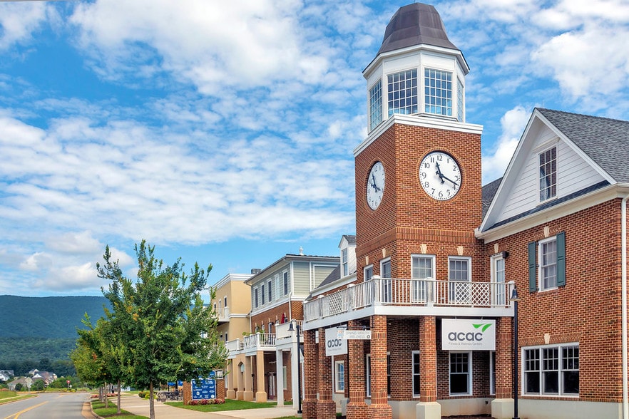 More Photos Of 1005 Heathercroft Cir, Crozet Apartments For Lease