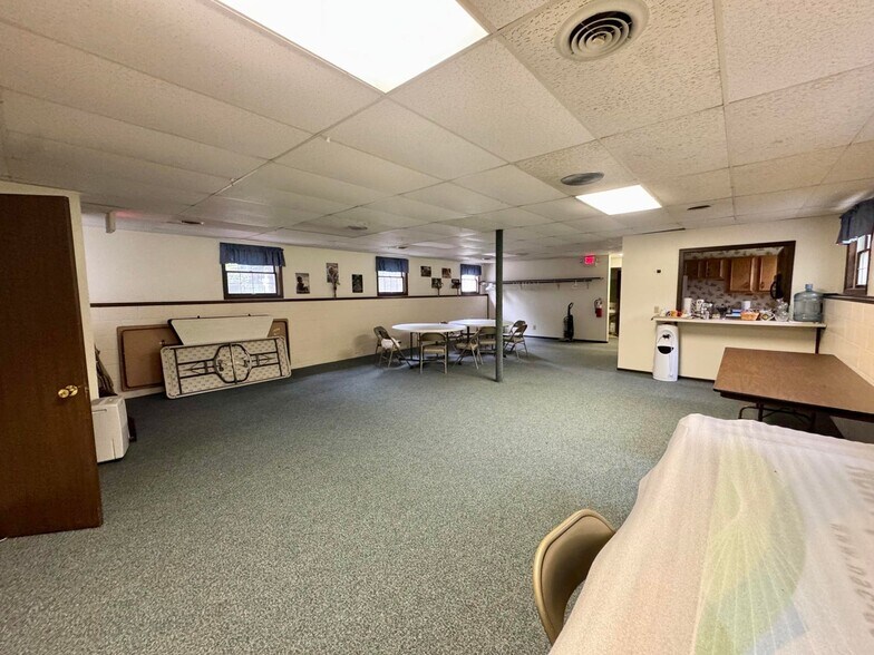 More Photos Of 228 Tom Miller Rd, Plattsburgh Flex For Sale