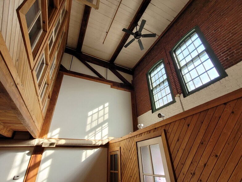 More Photos Of 417 E Frederick St, Lancaster Apartments For Sale