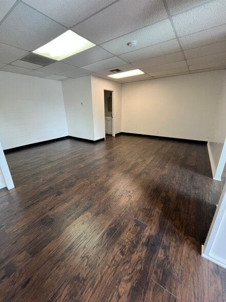 More Photos Of 14231 Garden Rd, Poway Office Residential For Lease