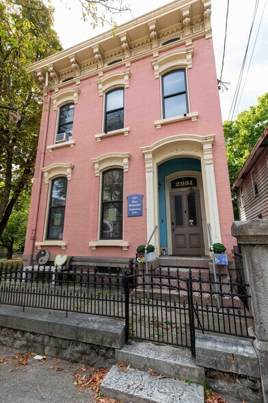 Primary Photo Of 2951 Sidney Ave, Cincinnati Office For Sale