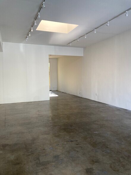 More Photos Of 8334-8336 W 3rd St, Los Angeles Storefront For Lease
