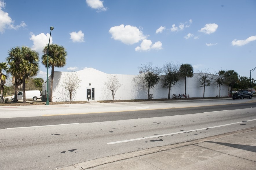 More Photos Of 2610 Orange Ave, Fort Pierce Warehouse For Sale