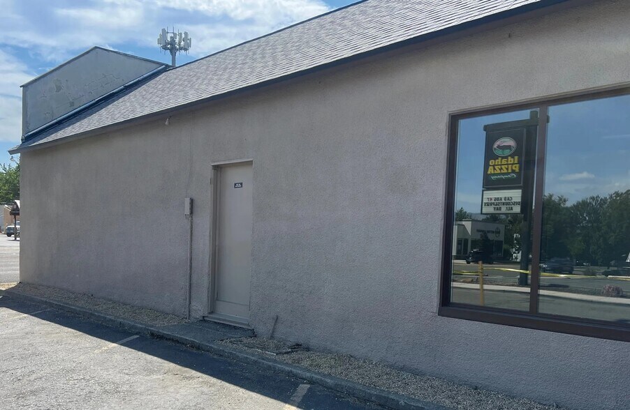 More Photos Of 1701 S Broadway Ave, Boise Office For Sale