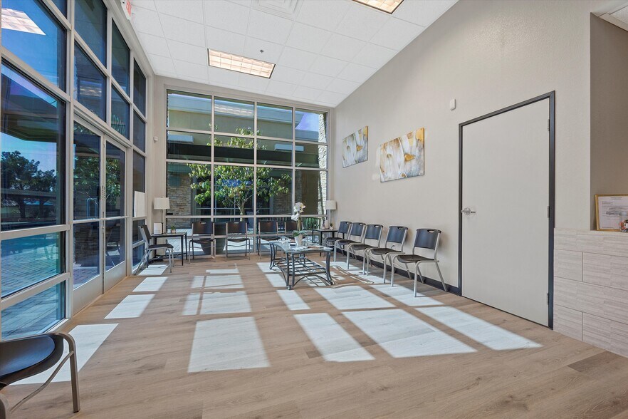 More Photos Of 4130 N Martin Luther King Blvd, North Las Vegas Office For Sale