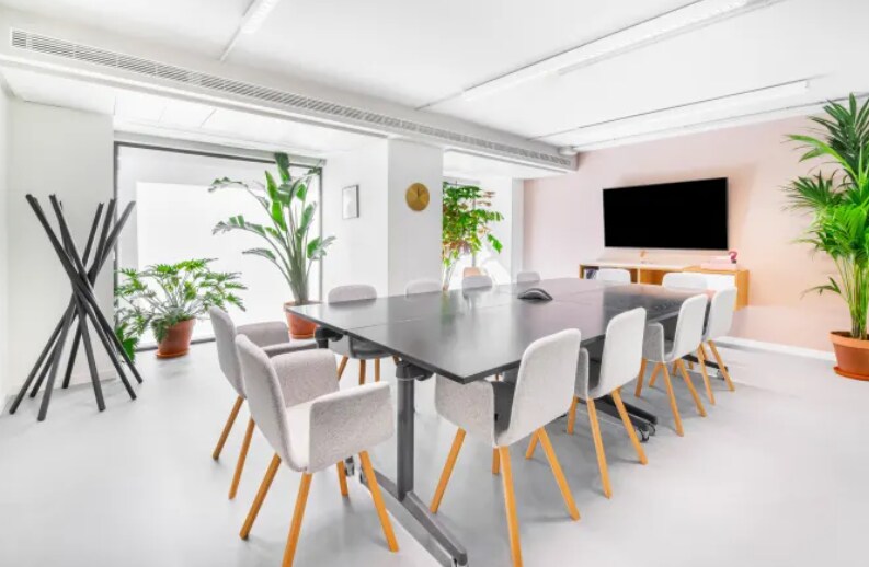 More Photos Of Lower Castle St, Bristol Coworking Space