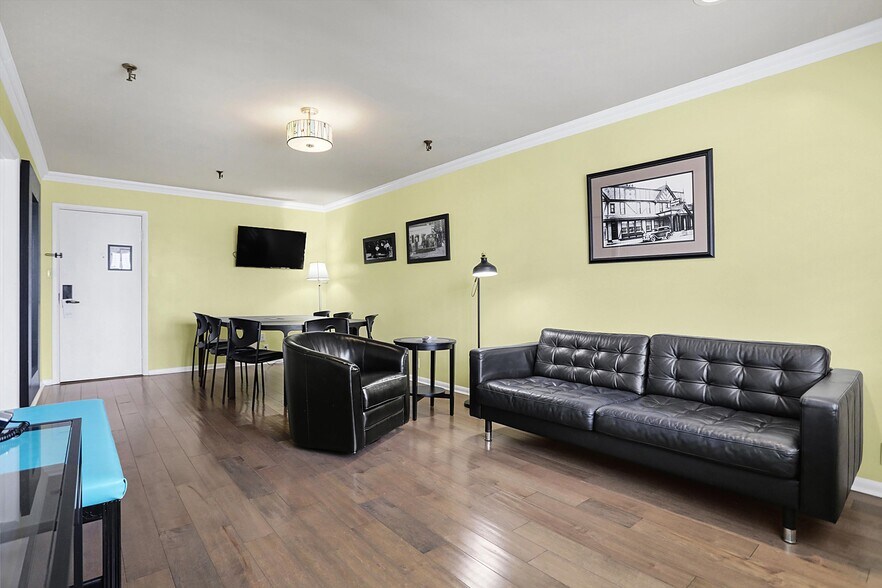 More Photos Of 35 S Main St, Batesville Warehouse For Sale