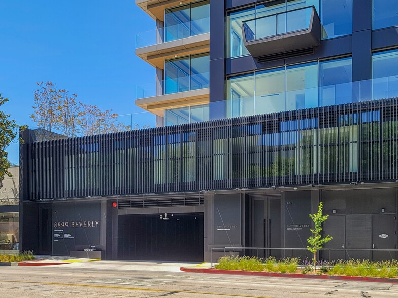 More Photos Of 8899 Beverly Blvd, West Hollywood Apartments For Lease