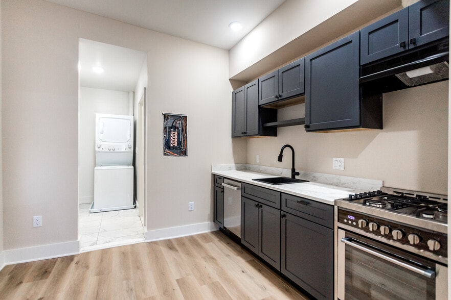 More Photos Of 4535 Commonwealth St, Detroit Apartments For Sale