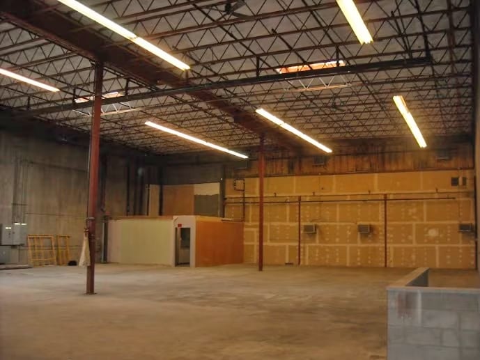 More Photos Of 3415 Stone Way N, Seattle Warehouse For Lease