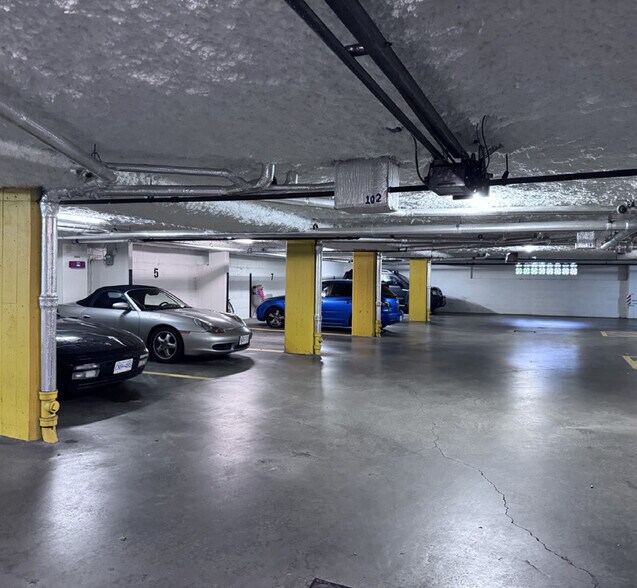 More Photos Of 610 Blackford St, New Westminster Apartments For Sale