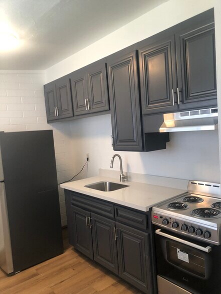 More Photos Of 5632-5646 S Montezuma St, Phoenix Apartments For Sale