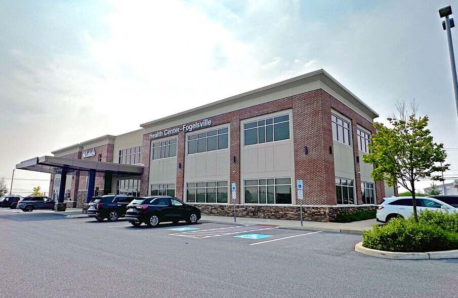 More Photos Of 1251 Turnstone Dr, Fogelsville Medical For Lease