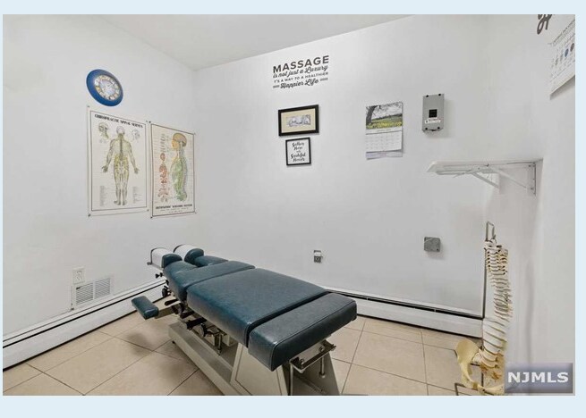 More Photos Of 73-75 Ferry St, Newark Storefront Retail Office For Sale