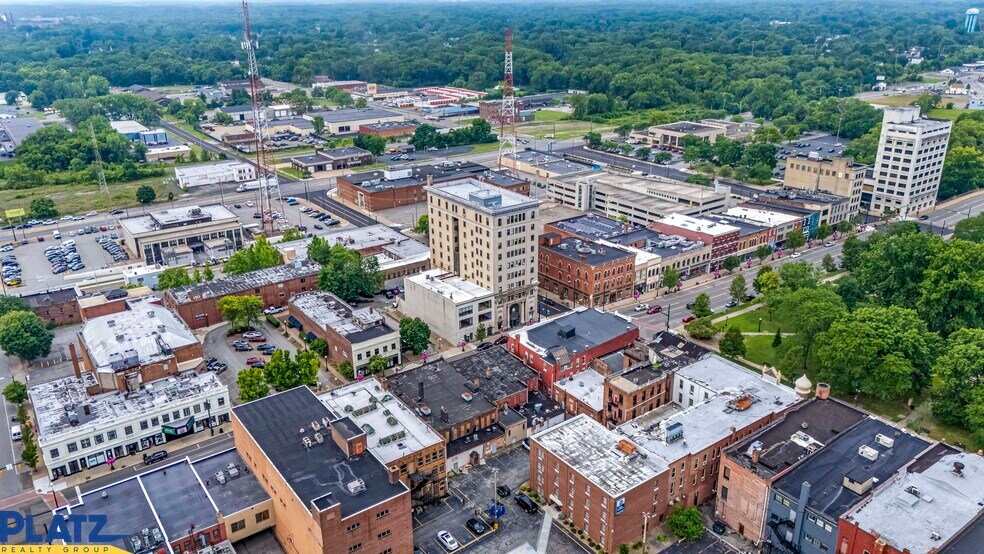 More Photos Of 118 E Market St, Warren Office For Sale