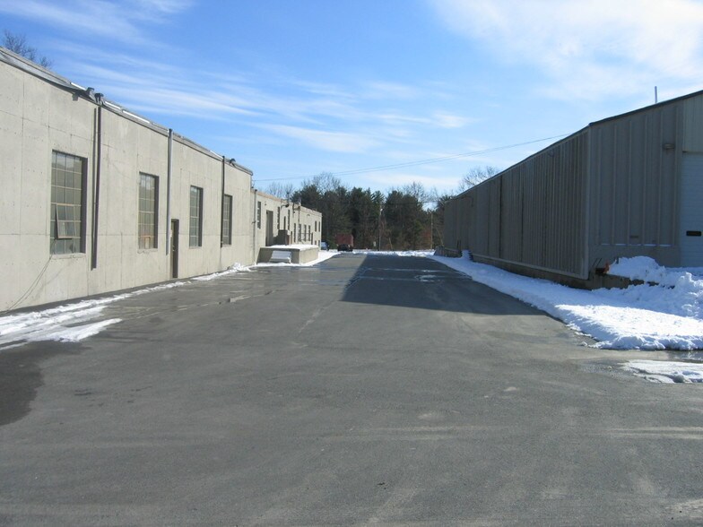 More Photos Of 200 Center St, Bellingham Flex For Lease