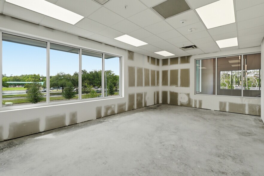 More Photos Of 3416 W Lake Mary Blvd, Lake Mary Medical For Sale