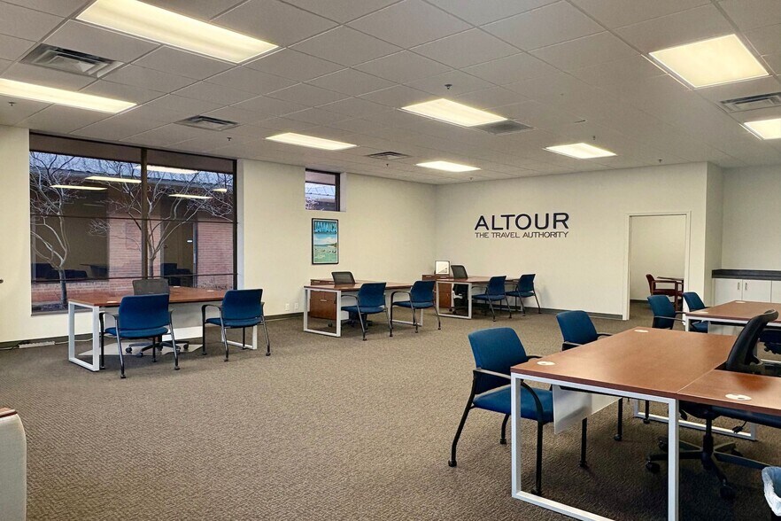 More Photos Of 145-175 Moore Dr, Lexington Freestanding For Lease