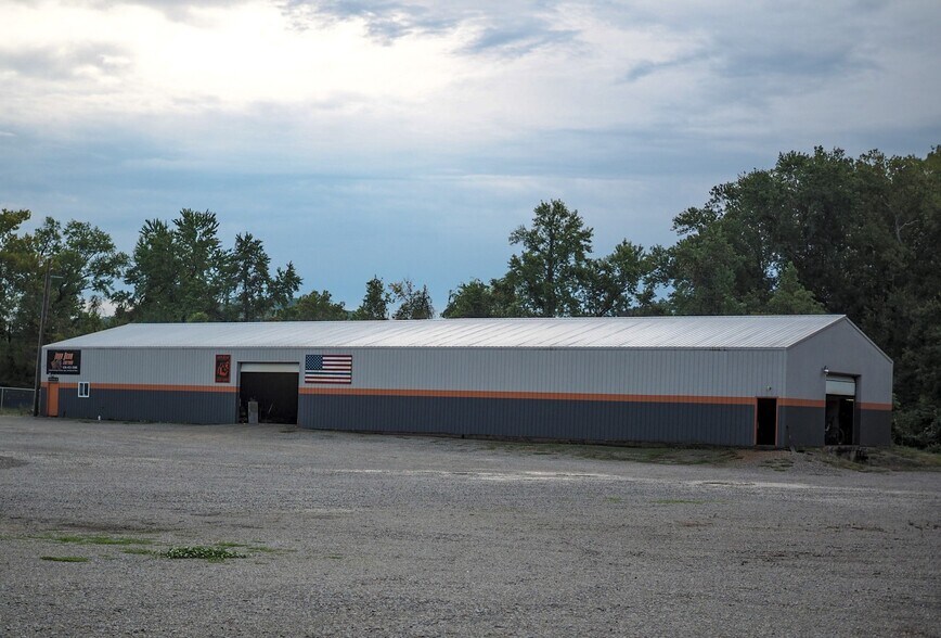 More Photos Of 13976 State Highway TT, Marthasville Industrial For Sale
