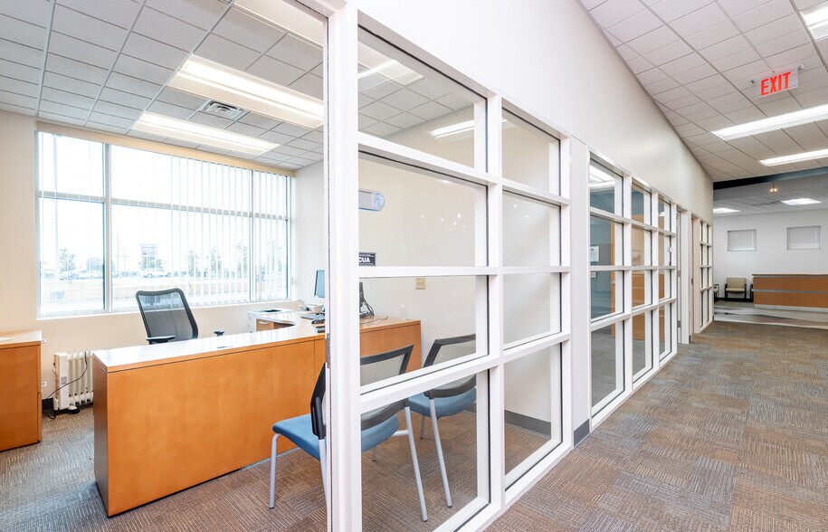 More Photos Of 157 Eastbrooke Ct, Mt Washington Bank For Sale