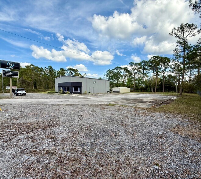 More Photos Of 2390 E International Speedway Blvd, Deland Freestanding For Lease