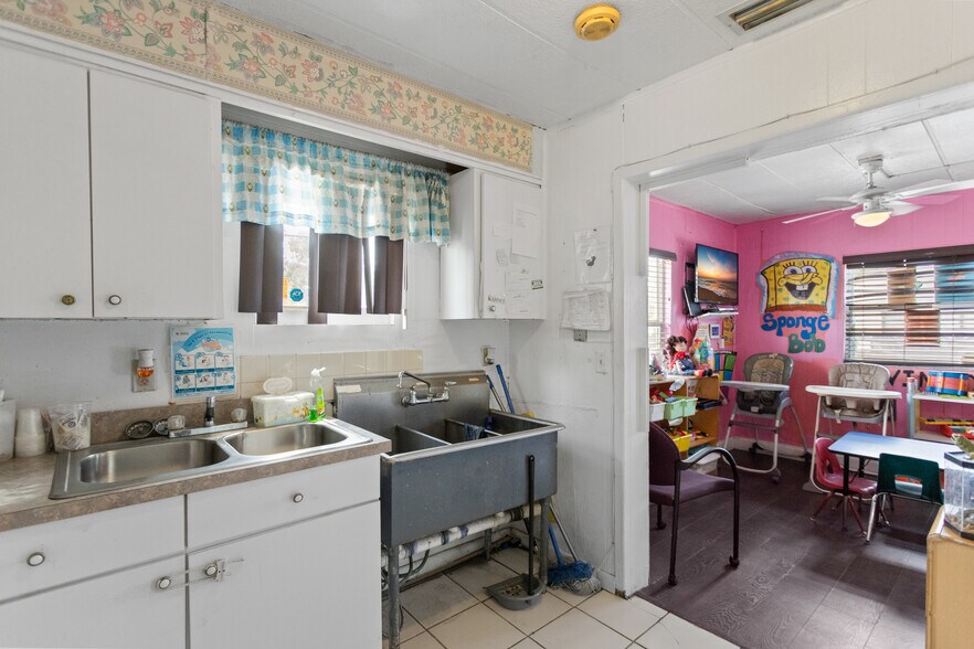 More Photos Of 1781 NW 152nd Ter, Opa-locka Daycare Center For Sale