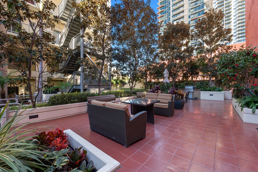 More Photos Of 1431 Pacific Hwy, San Diego Loft Creative Space For Sale