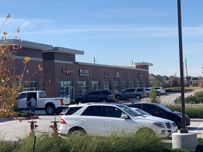 More Photos Of 16733 W Airport Blvd, Richmond Storefront For Lease