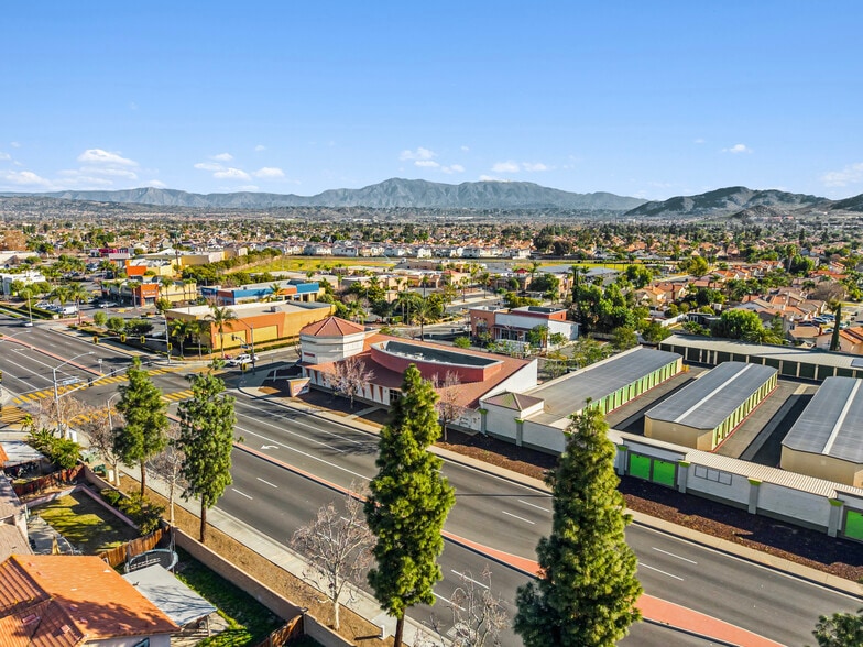 More Photos Of 25025 Red Maple Ln, Moreno Valley General Retail For Sale