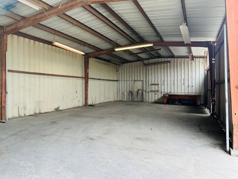 More Photos Of 396 E Compton Blvd, Gardena Land For Lease