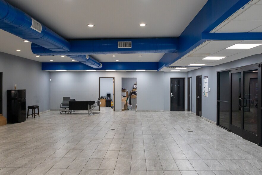 More Photos Of 4001 S Buckner Blvd, Dallas Service For Sale