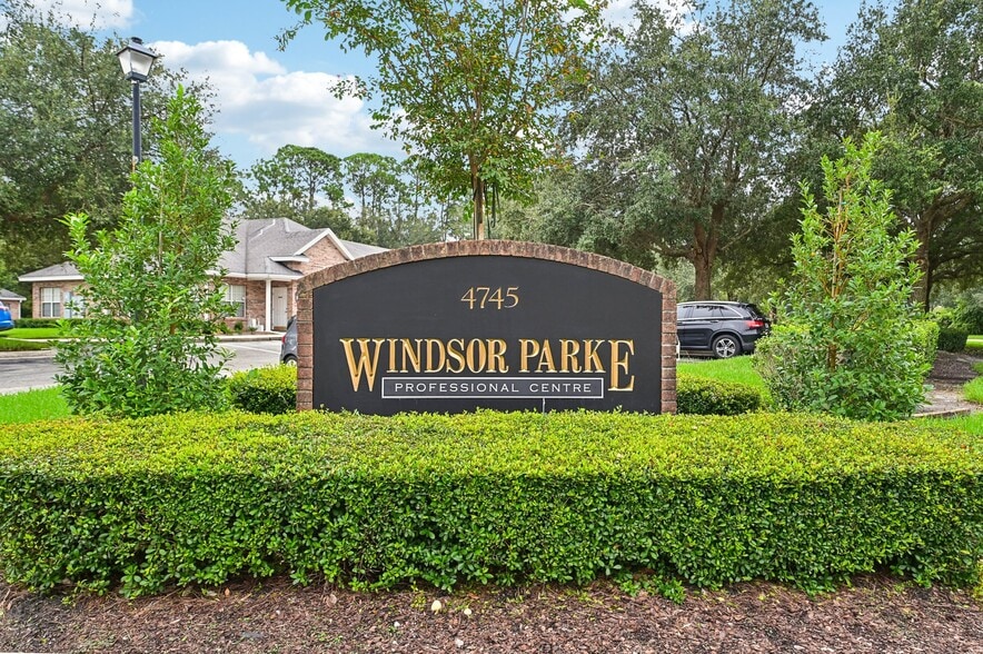 More Photos Of 4745 Sutton Park Ct, Jacksonville Medical For Sale