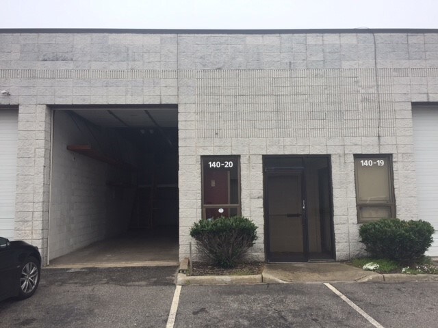More Photos Of 140 Keyland Ct, Bohemia Warehouse For Sale