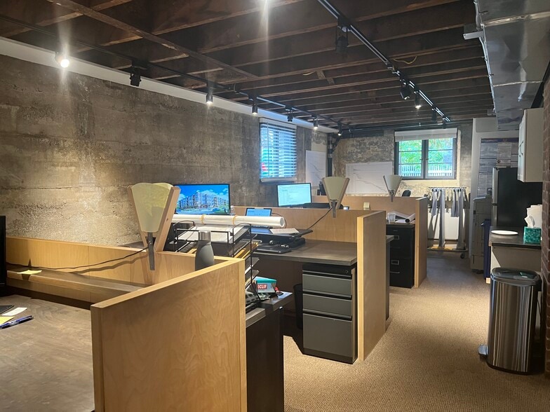 More Photos Of 20 Woodward St, Newton Loft Creative Space For Lease