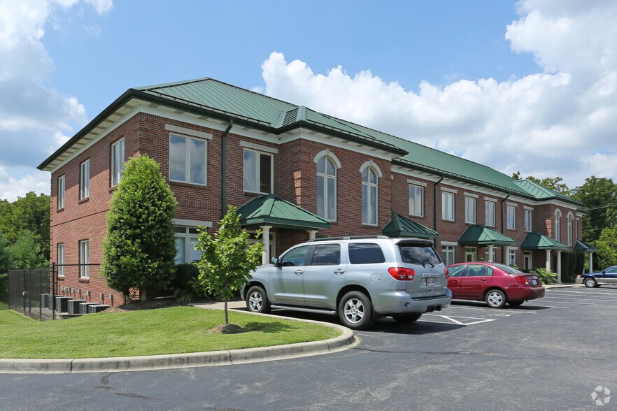 Primary Photo Of 815 John Harper Hwy, Louisville Office For Sale