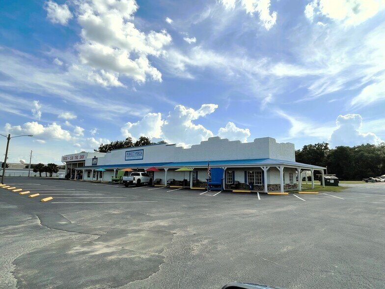 More Photos Of 2520 US Hwy 441, Fruitland Park General Retail For Sale