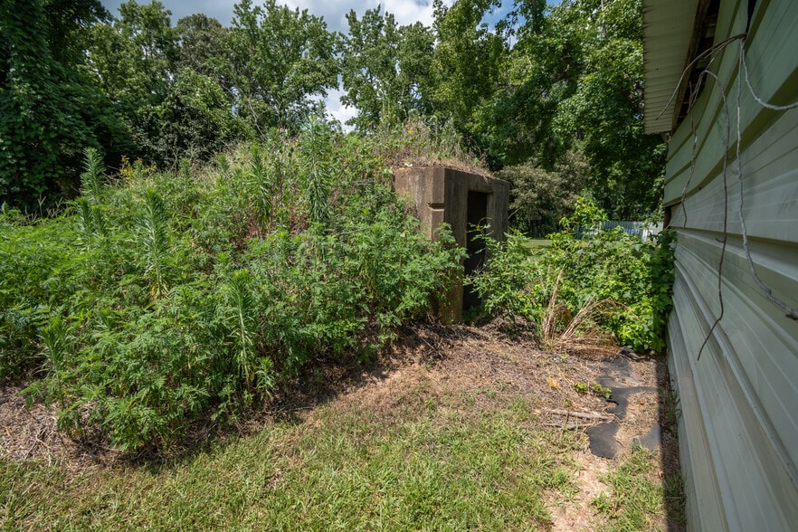 More Photos Of 3655 Neese Commerce Rd, Hull Multifamily For Sale