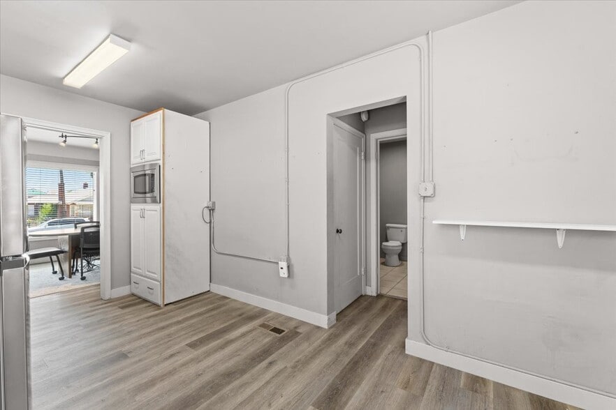 More Photos Of 277 Vassar St, Reno Freestanding For Sale