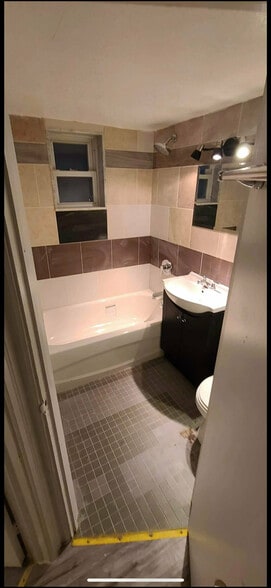 More Photos Of 28 McColl St, Trenton Apartments For Sale