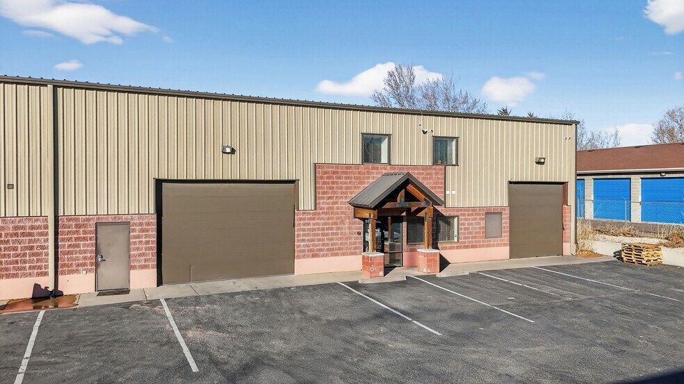 More Photos Of 1101 Cambridge Cir, Layton Warehouse For Sale