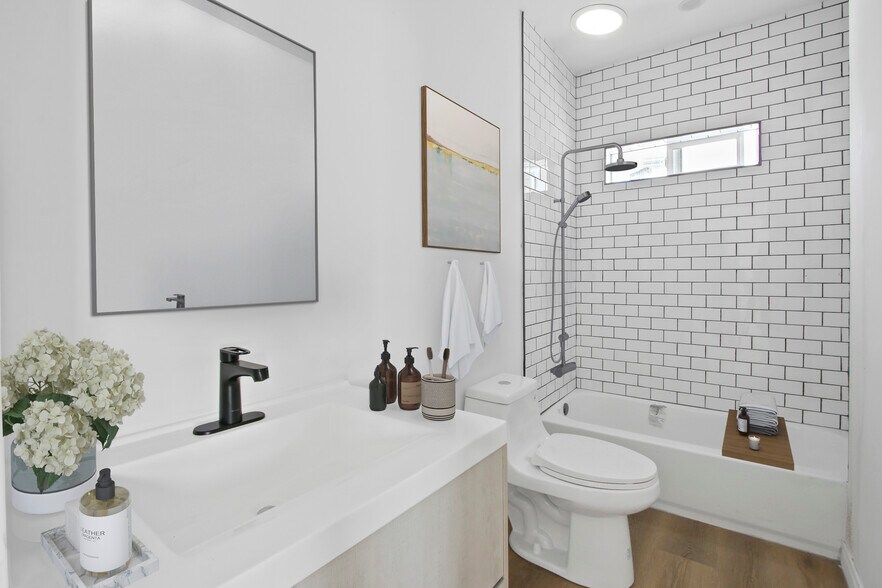 More Photos Of 2694 James M Wood Blvd, Los Angeles Apartments For Sale