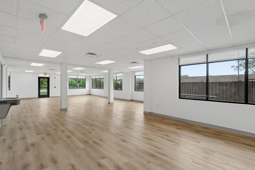 More Photos Of 2300 S High St, Columbus Apartments For Lease