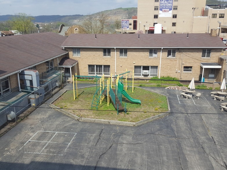 More Photos Of 335 W 5th St, East Liverpool Religious Facility For Sale