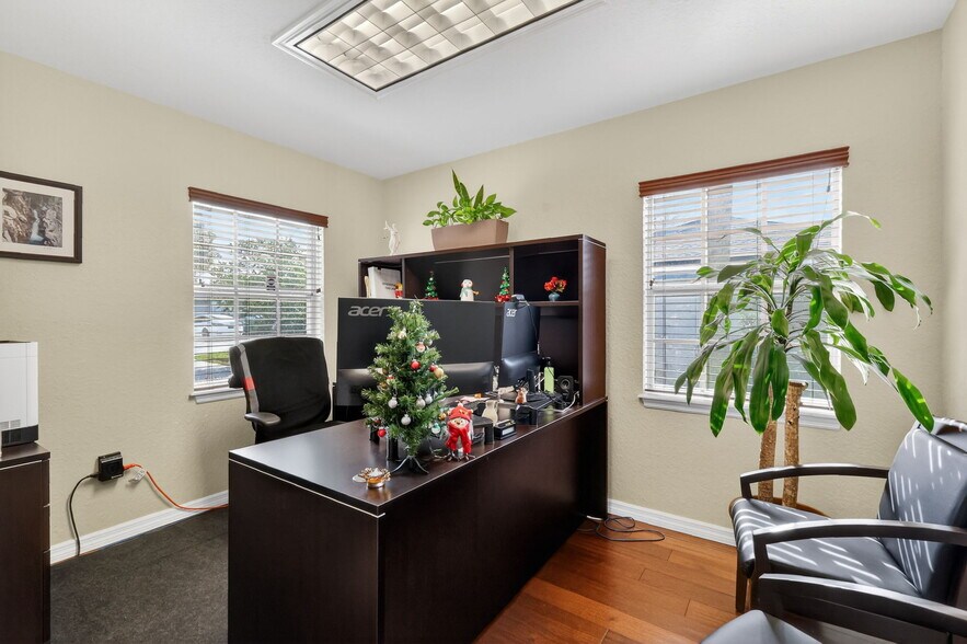 More Photos Of 210 N Wymore Rd, Winter Park Office Residential For Sale