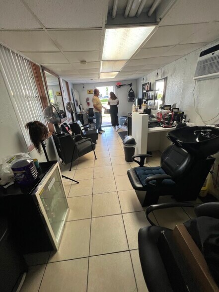 More Photos Of 5720 Hallandale Beach Blvd, West Park Freestanding For Sale