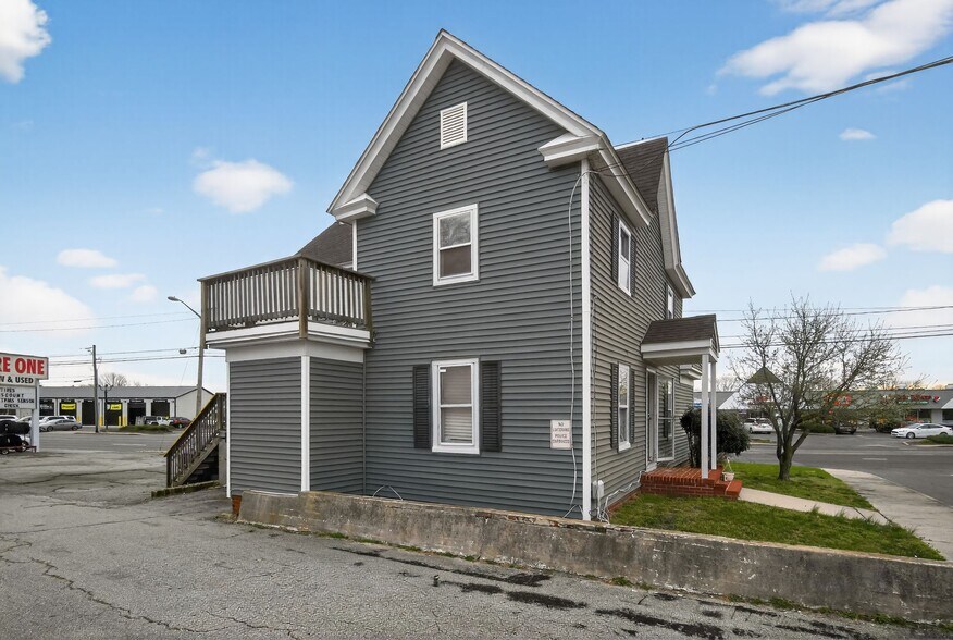 More Photos Of 920 N Salisbury Blvd, Salisbury Storefront Retail Residential For Sale