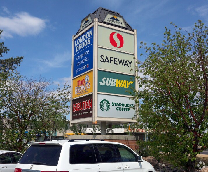 More Photos Of 15007 Stony Plain Rd NW, Edmonton Storefront For Lease