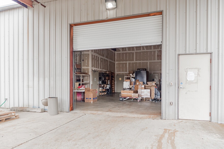 More Photos Of 9335 Interline Ave, Baton Rouge Freestanding For Lease